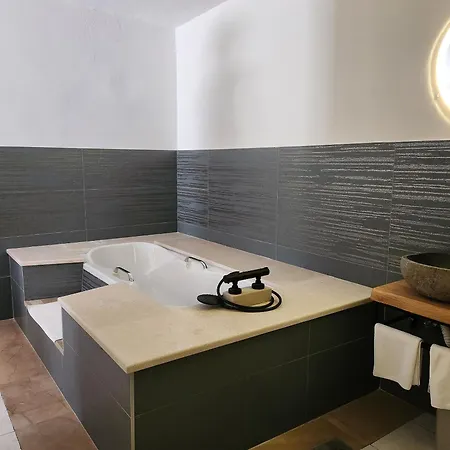And Napoli Apartment Bol
