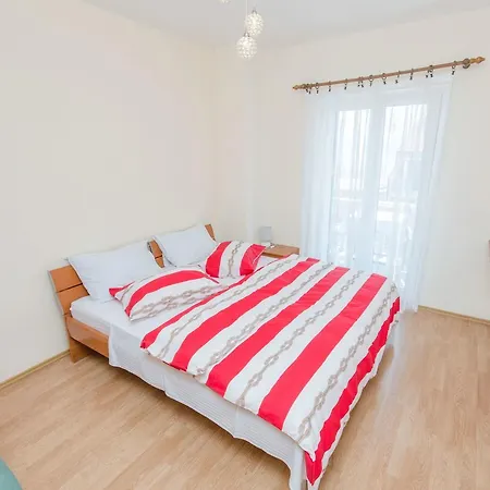 And Napoli Apartment Bol