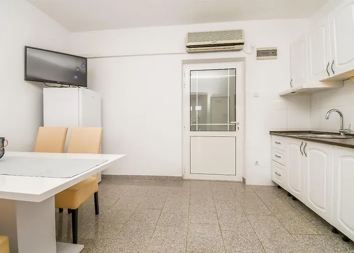 Apartamento And Napoli