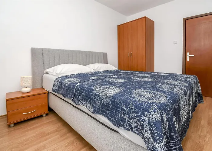 Apartamento And Napoli *