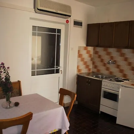 Apartment And Napoli Bol